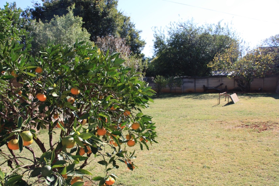  Bedroom Property for Sale in Langenhovenpark Free State